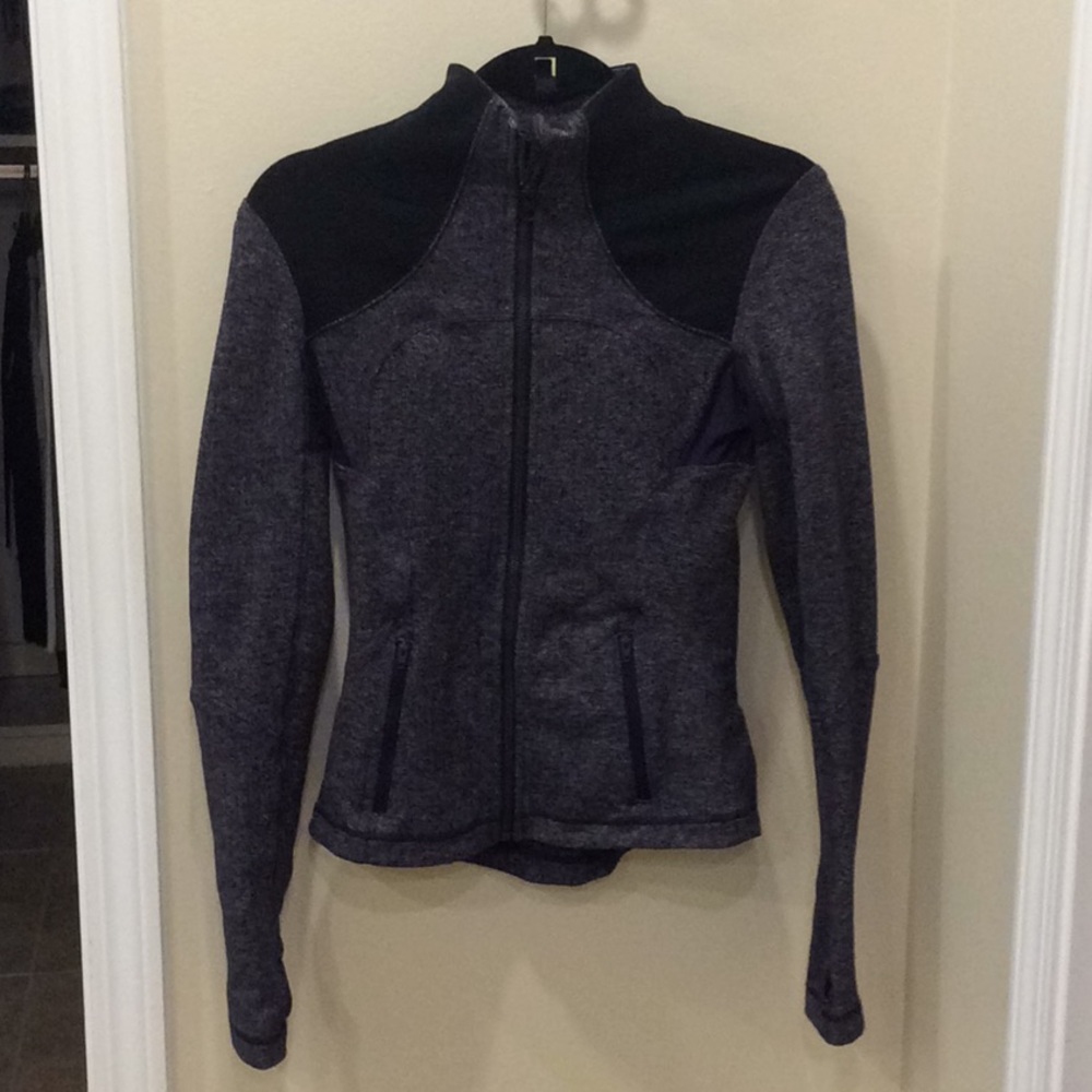 Lululemon jacket size 6